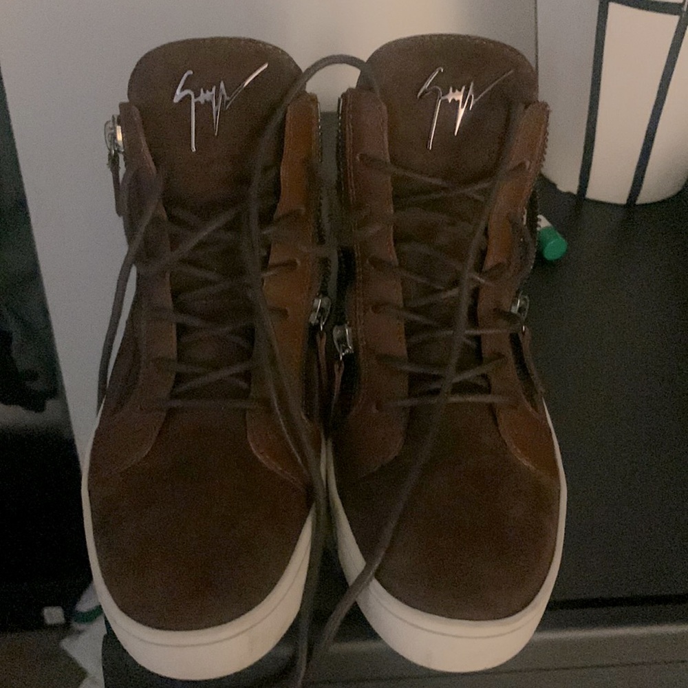 Brown Giuseppe Zanotti in very good condition with dust bag no box - Picture 4 of 6